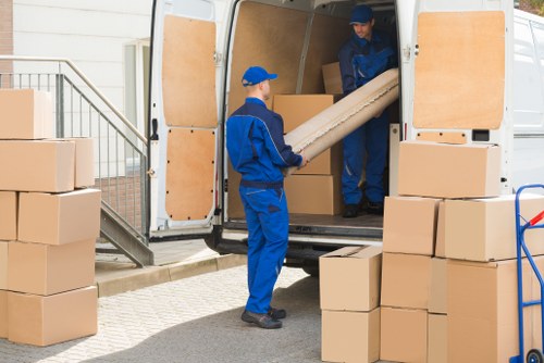Professional packing and unpacking services in Monument for a home move