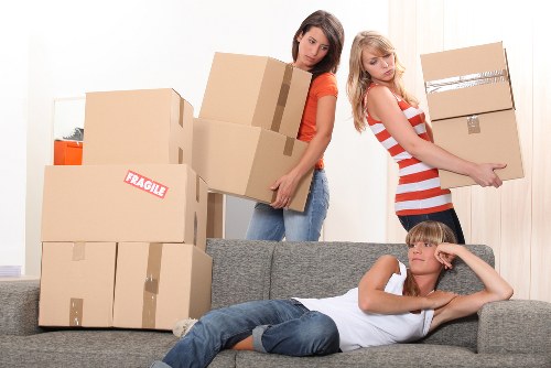 Local man and van service for small office move in Monument